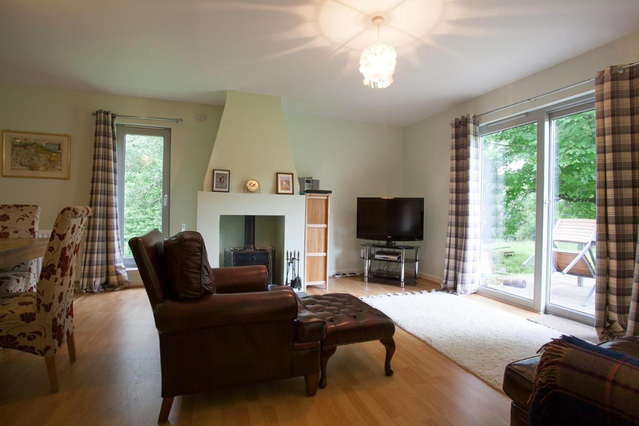 Loch Ness Abbey Cottages Fort Augustus Exteriör bild