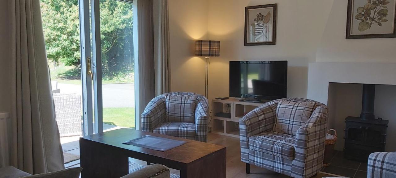 Loch Ness Abbey Cottages Fort Augustus Exteriör bild